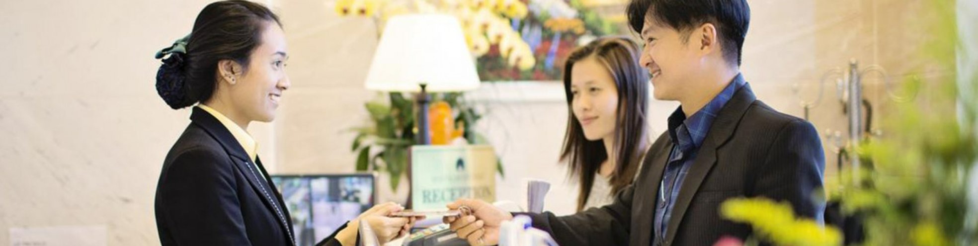 thuanan-kyoto-manpower-hospitality-staff-banner